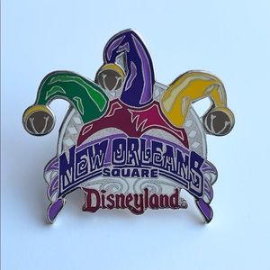 Disney Pin New Orleans Square Disneyland Resort Court Jester Hat Disney Pin 1998